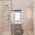 New Long Stays-4bed-2bath-parking-by Fabaccommodation * Bristol